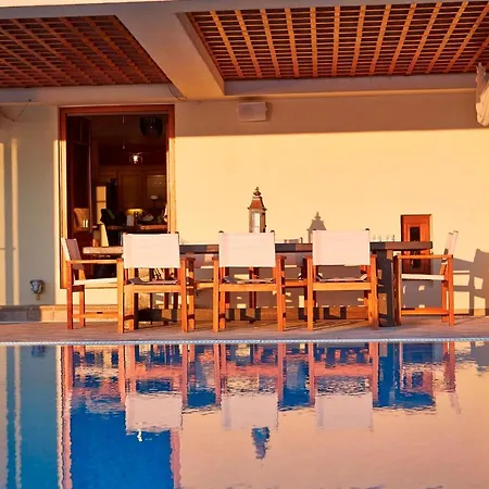 Vila Tower Naxos Island Pláka