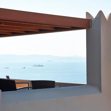 Tower Naxos Island Pláka